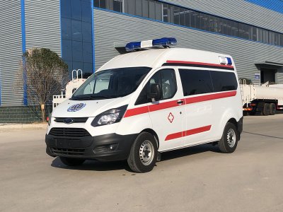 福特V362汽油版轉(zhuǎn)運(yùn)型救護(hù)車(chē)